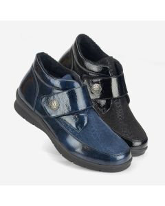 Blythe Touch Fastening Full Shoe